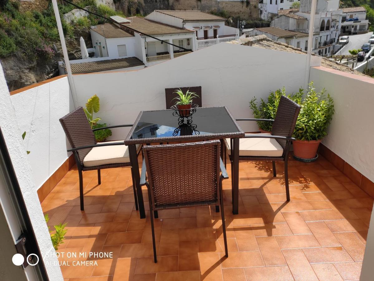 Ferienwohnung La Casa Del Rio Setenil De Las Bodegas Exterior foto