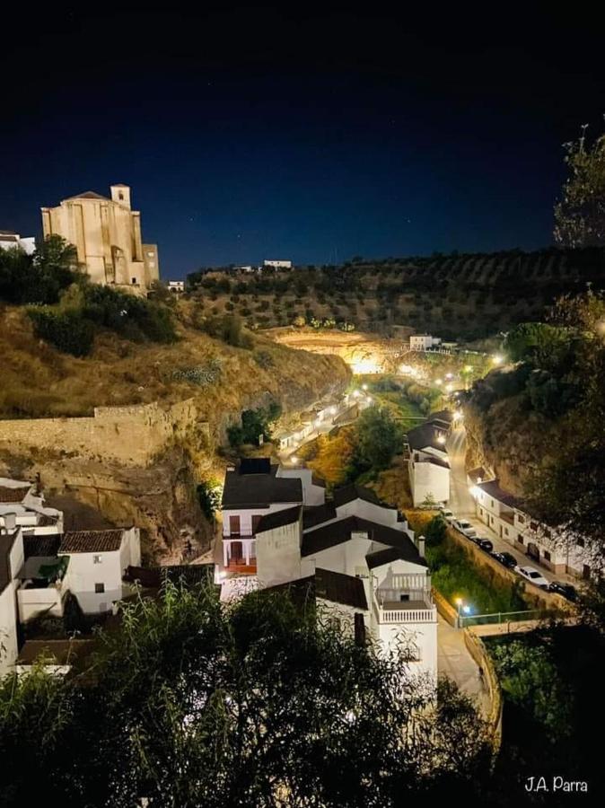 Ferienwohnung La Casa Del Rio Setenil De Las Bodegas Exterior foto