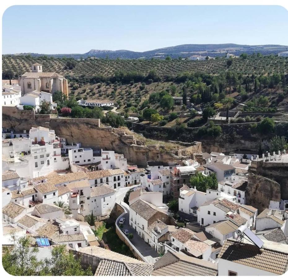 Ferienwohnung La Casa Del Rio Setenil De Las Bodegas Exterior foto