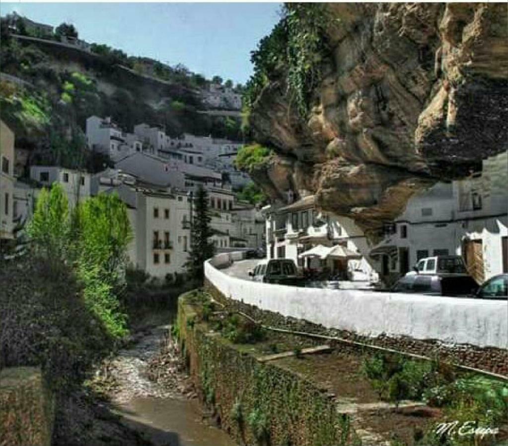 Ferienwohnung La Casa Del Rio Setenil De Las Bodegas Exterior foto